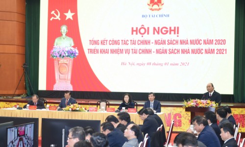 Thủ tướng: Thực hiện đúng lộ trình cổ phần hóa doanh nghiệp nhà nước