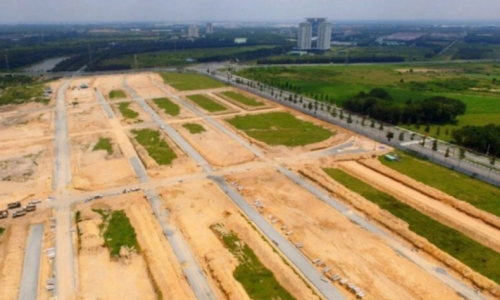 Yêu cầu Cục Thuế Bình Dương, Bình Thuận tạm đình chỉ cán bộ bị khởi tố