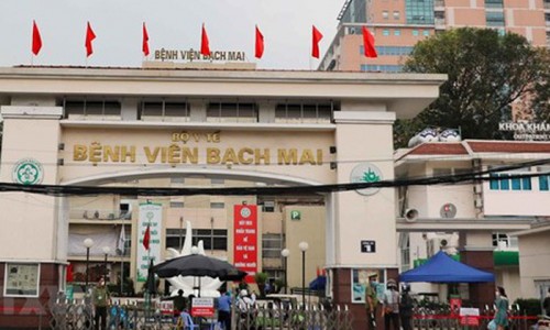 Mỗi ca mổ sọ não tại Bệnh viện Bạch Mai bị "thổi giá" từ 6,6 triệu lên đến hơn 23 triệu đồng