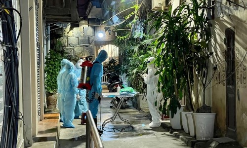 9 F1 nhân viên quán bar Sunny đều âm tính