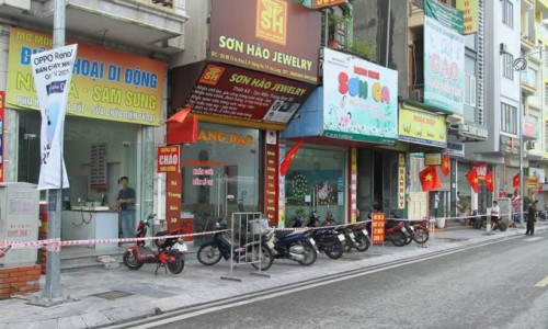 Từ 12h trưa 6/5, Quảng Ninh dừng toàn bộ hoạt động du lịch