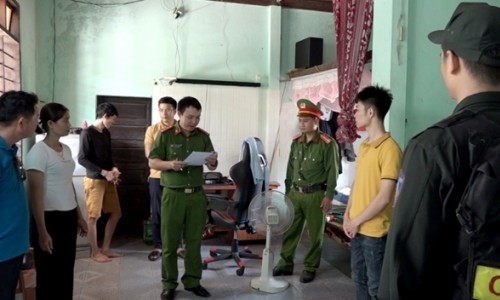 Quảng Bình: Triệt phá đường dây đánh bạc qua mạng