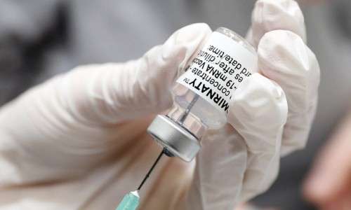 Thủ tướng giao Bộ Y tế mua vaccine một cách nhanh nhất