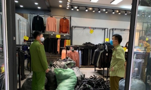 Vĩnh Phúc: Xử phạt 45 triệu đồng đối với cơ sở bán hàng giả mạo nhãn hiệu nổi tiếng