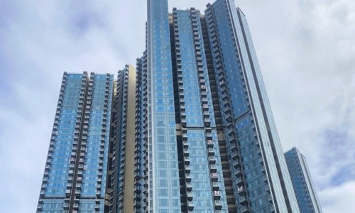 Hong Kong kêu gọi tiêm chủng Covid-19 bằng cách treo thưởng nhà 1,4 triệu USD