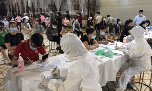Hoàn thành tiêm vaccine ngừa COVID-19 cho công nhân tại Bắc Ninh trước 10/6