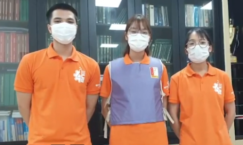 Sáng chế sinh viên: Chế tạo áo làm mát cho y bác sĩ tuyến đầu chống dịch