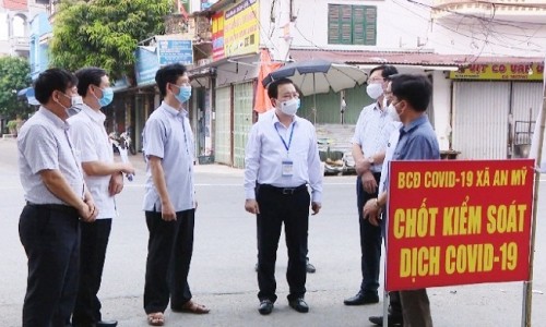 Từ hôm nay, người từ vùng dịch về Hà Nội phải thực hiện cách ly tại nhà 7 ngày