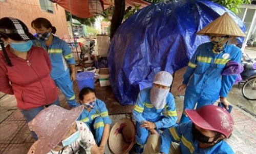 Công ty Minh Quân chi trả 4,3 tỷ đồng tiền nợ lương cho người lao động
