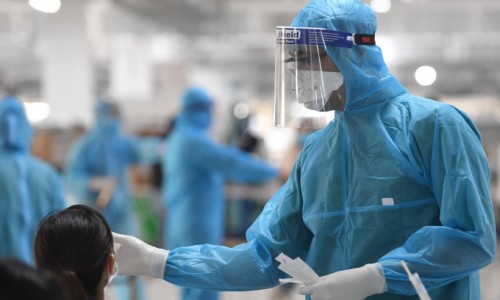 Tối 28/7: Thêm 3.698 ca mắc COVID-19 mới