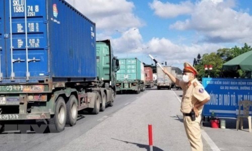 4 nhóm hàng hóa thiết yếu được lưu thông ở những nơi có Chỉ thị 16