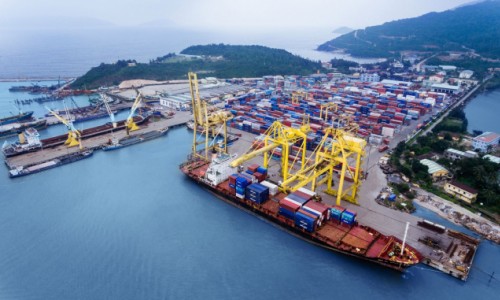 Miễn, giảm một số loại phí, lệ phí hàng hải