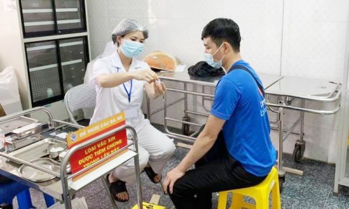 Hà Nội: Thêm 3 đối tượng mới được ưu tiên tiêm vắc xin phòng Covid-19