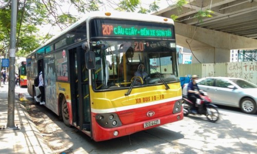Hà Nội đề xuất xe buýt hoạt động trở lại từ ngày 21/9