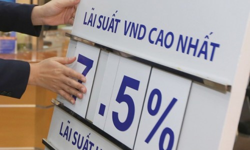 Yêu cầu 16 ngân hàng thương mại giảm lãi suất