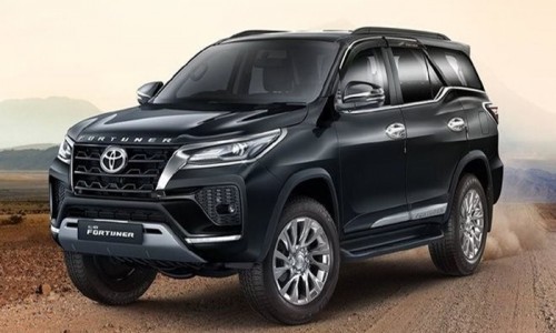 Giá lăn bánh ô tô tính như thế nào nếu giảm 50% phí trước bạ từ 15/11?