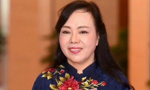 Cảnh cáo, miễn nhiệm chức Trưởng ban đối với bà Nguyễn Thị Kim Tiến