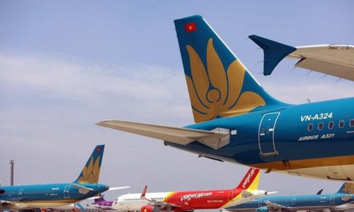 Cận Tết Nguyên Đán 2022 vé máy bay bất ngờ đảo chiều tăng giá