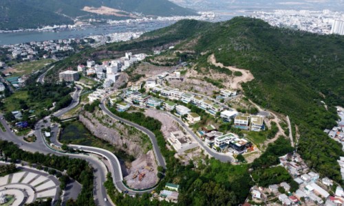 Khánh Hoà: Chủ dự án Khu biệt thự Anh Nguyễn khai thác 40.000 m3 đất, đá trái phép