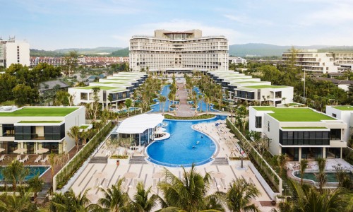 Tập đoàn CEO thoát lỗ ngoạn mục, có lãi sau 4 quý liên tiếp kinh doanh kém hiệu quả