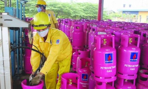 Giá gas, giá khí đốt tự nhiên tiếp tục giảm