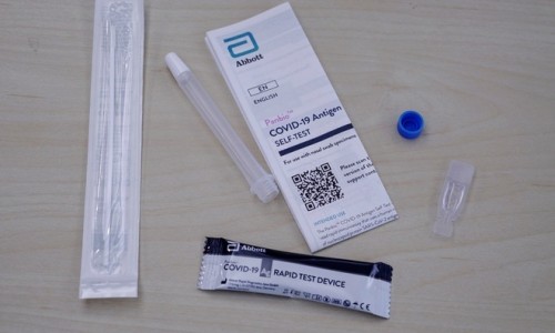 Bộ Y tế đề nghị đưa kit test COVID-19 vào diện hàng bình ổn giá