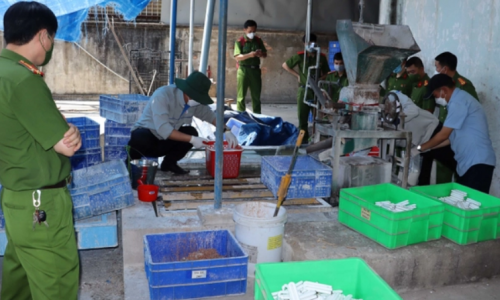 Công ty Bóng đèn Điện Quang xả thải ra môi trường trái quy định