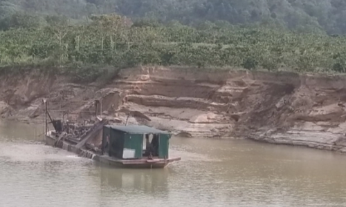 Phó Thủ tướng yêu cầu tăng cường quản lý hoạt động khai thác cát