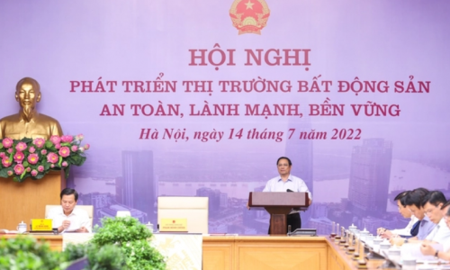Giao dịch đất nền tại Hà Nội, Tp.HCM gấp 4 lần nhà ở
