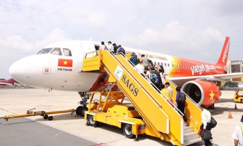 ''Ông lớn" dịch vụ sân bay SGN bị phạt 500 triệu, thu hồi hơn 2 tỷ đồng tiền hoàn thuế