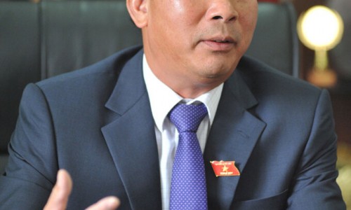 Cảnh cáo Chủ tịch TKV Lê Minh Chuẩn