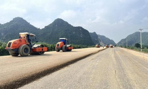 Thủ tướng: Việc chỉ định thầu cao tốc Bắc - Nam, Bộ GTVT chịu trách nhiệm chính