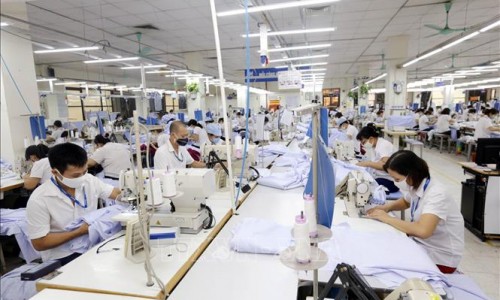Vinatex lần đầu báo lỗ sau cổ phần hóa