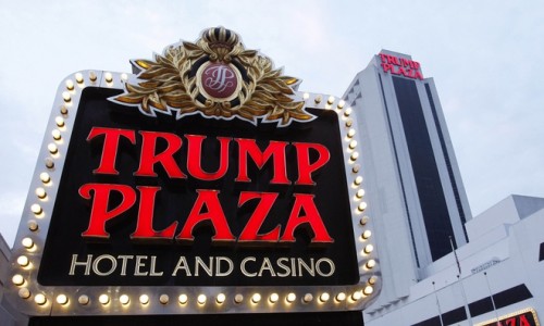 Sòng bạc Trump Plaza của ông Trump bị giật sập bằng thuốc nổ