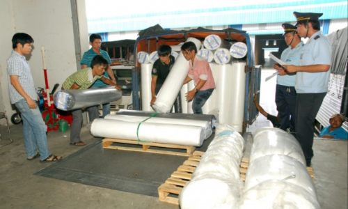 Xuất nhập khẩu hàng hóa đạt hơn 97 tỷ USD trong 2 tháng đầu năm