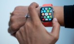 Ngành công nghiệp đồng hồ xa xỉ Thụy Sĩ đang bị Apple thay thế