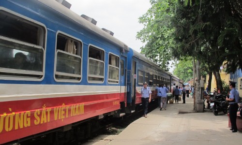 Chạy thêm 55 đoàn tàu dịp lễ 30/4