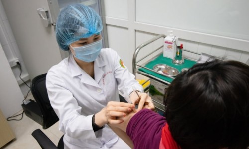 100% người tiêm Vaccine COVID-19 'made in Vietnam' sinh miễn dịch
