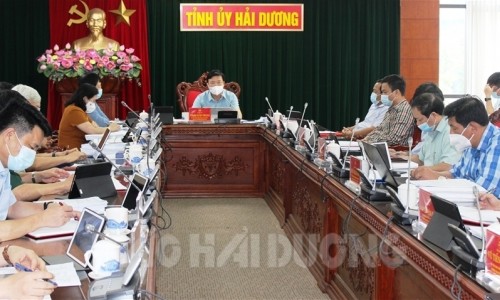 Hải Dương nâng cảnh báo COVID-19 lên khẩn cấp; cách ly 21 ngày với F1