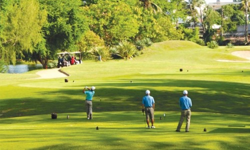 Hà Nội tạm dừng hoạt động sân golf từ 12h ngày hôm nay 13/5