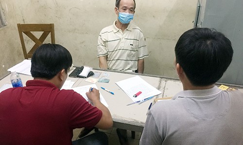 Công an triệt phá đại lý bán lẻ ma túy từ lời khai Shipper