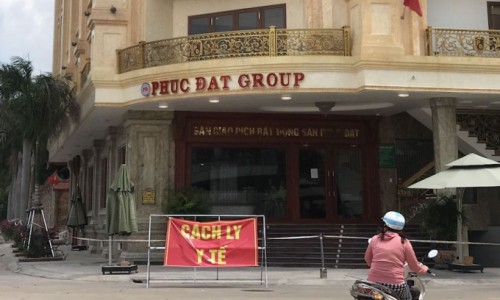 Vợ chồng Chủ tịch Phúc Đạt Group lây lan dịch bệnh tại Hà Tĩnh có bị khởi tố?