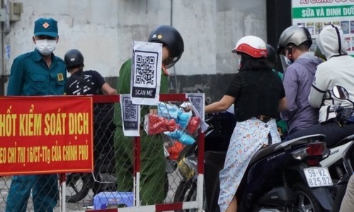 Từ 24/6, triển khai khai báo y tế điện tử tại TP.HCM