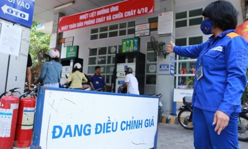 Giá xăng, dầu đồng loạt tăng từ 15h chiều 10/9