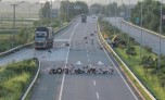 Tài xế "tố" VEC chặn đường, gom xe tận thu phí: Phó Thủ tướng chỉ đạo nóng