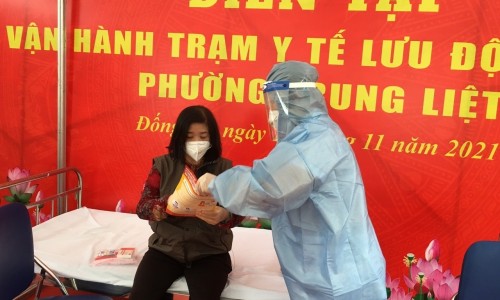 Hà Nội hướng dẫn điều trị người bệnh Covid-19 tại các Trạm y tế lưu động