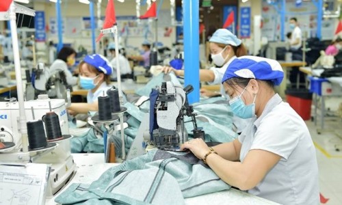 Góc nhìn chuyên gia: Không để các hãng nước ngoài chi phối thị trường dệt may nước ta