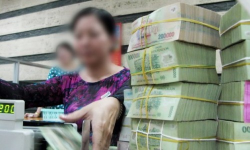 Thưởng Tết bất động sản 2022: Nơi trao xe hơi, chỗ chỉ động viên tinh thần