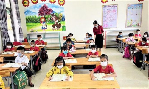 Hơn 17 triệu học sinh trên cả nước quay trở lại trường học trực tiếp sau Tết