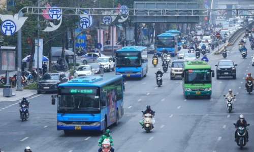 Hà Nội: Toàn bộ 121 tuyến xe buýt trợ giá được hoạt động 100% công suất từ 13/2